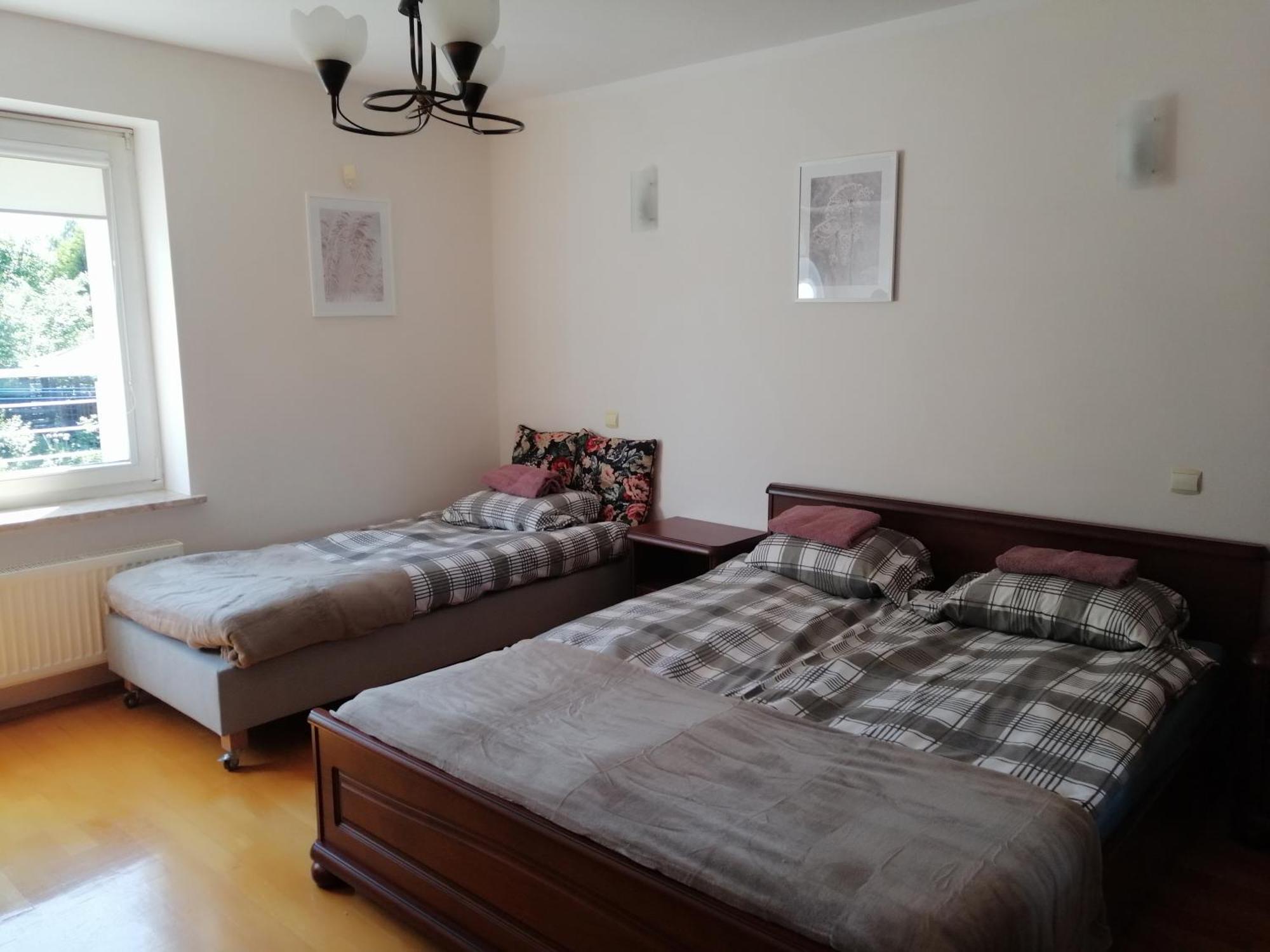Nad Jeziorem Privat overnatting *